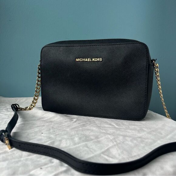 MICHAEL KORS Black Leather Saffiano Camera Bag Crossbody Chain Jet Set - Picture 1 of 9